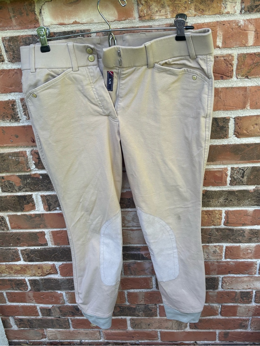 Ariat Riding Breeches Jodhpurs Equestrian pants. US Size 28 German 40